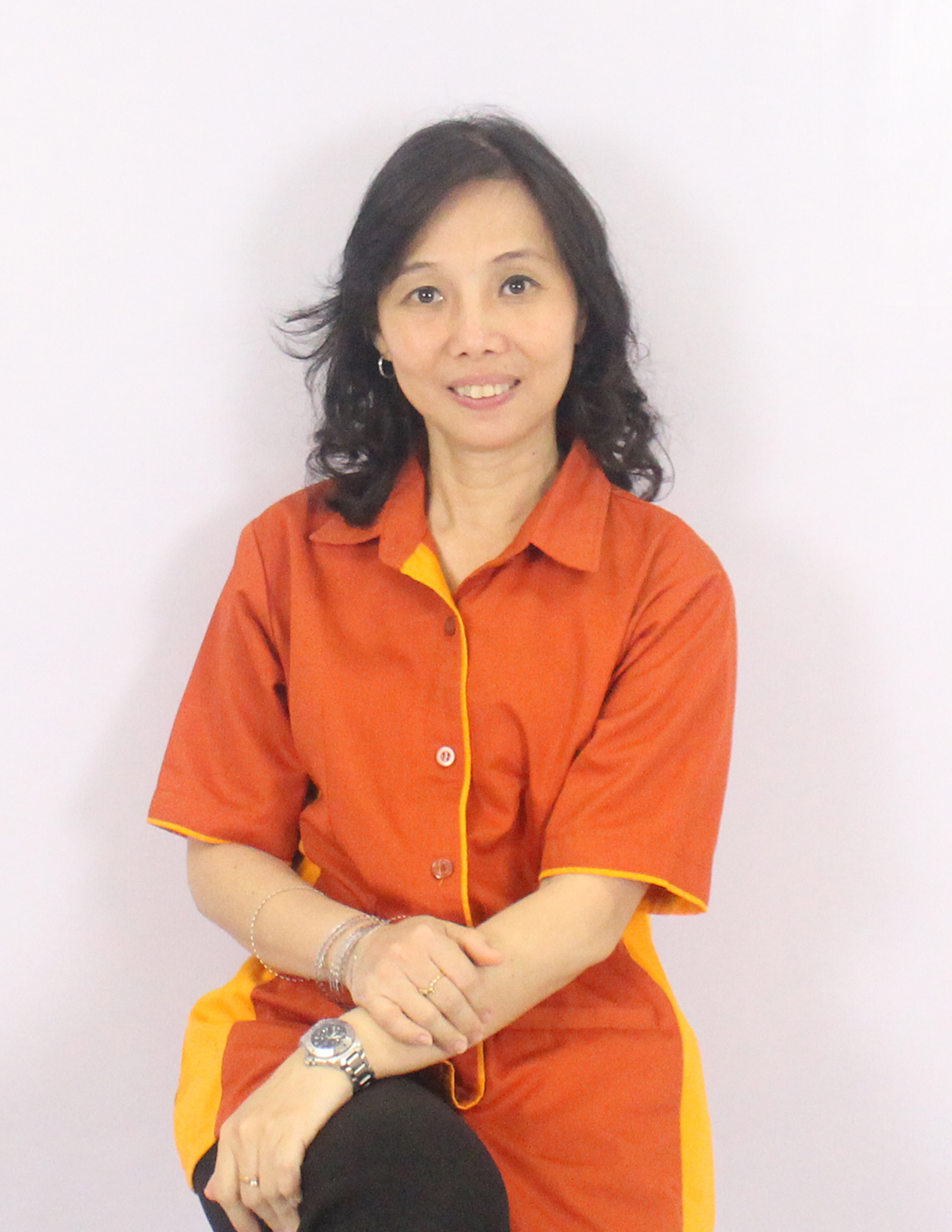 Yenny-Lianasari,-S.E.—Guru-Bahasa-Mandarin
